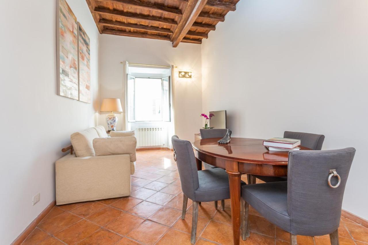 Apartment Barberini 3 Bdr Rom